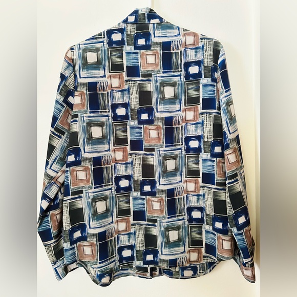 849- Dana Gibson Abstract Vintage Button Down - Picture 4 of 6